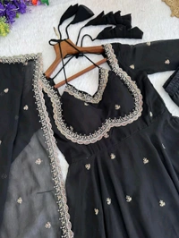 Red Georgette Embroidery Anarkali Suit Set with Dupatta Ready to Wear for Celebrations - Black, XXL