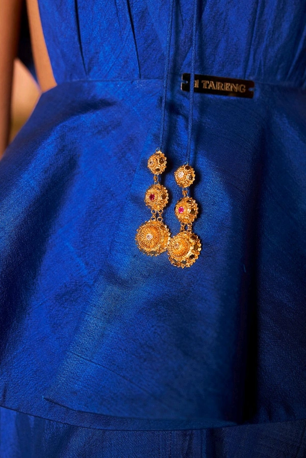 Royal blue handwoven silk skirt set
 - Blue, XL