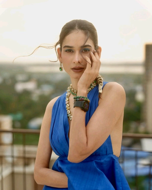 Royal blue handwoven silk skirt set
 - Blue, XS