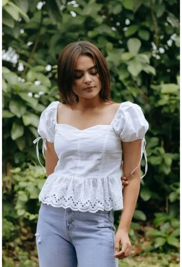 Woman's Trendy And Stylish Lace Top - White, S