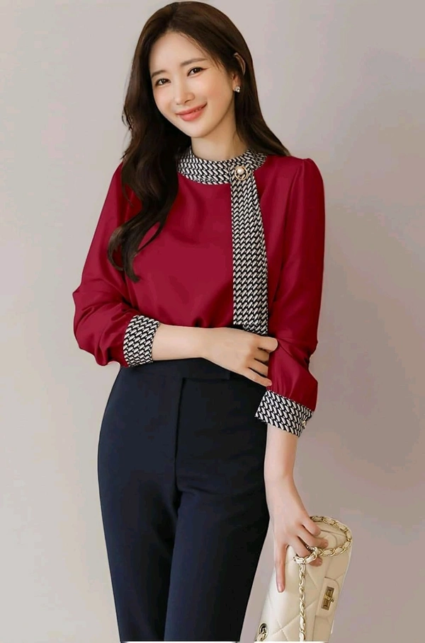 Tops Full Sleeve top for Women.

 - Red, L