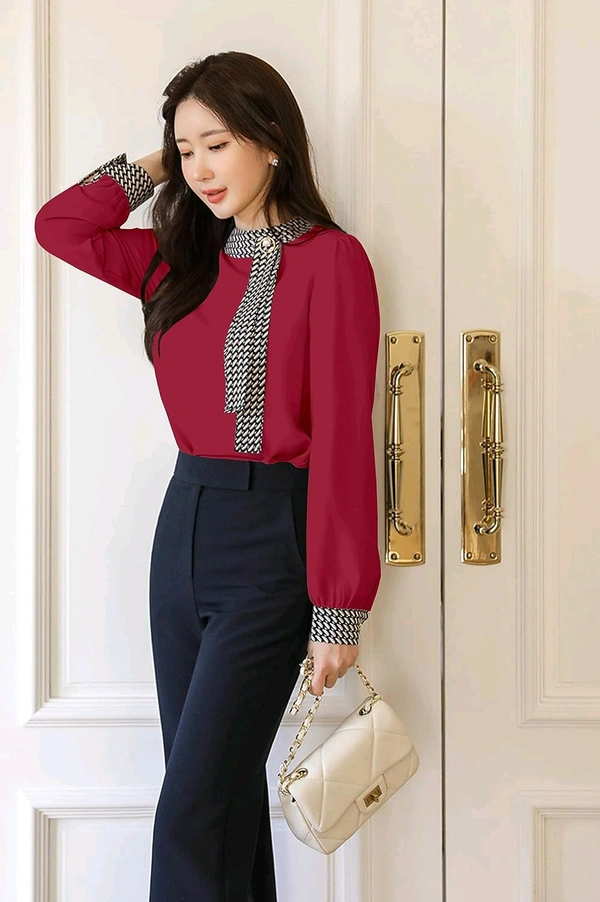 Tops Full Sleeve top for Women.

 - Red, XL