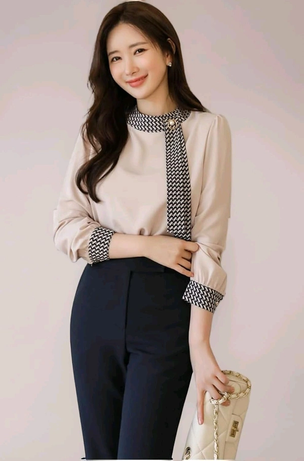 Tops Full Sleeve top for Women.

 - Cream, S