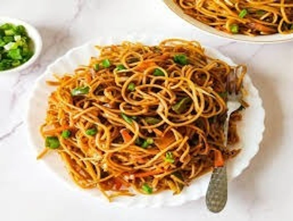 Half Plate Chowmien