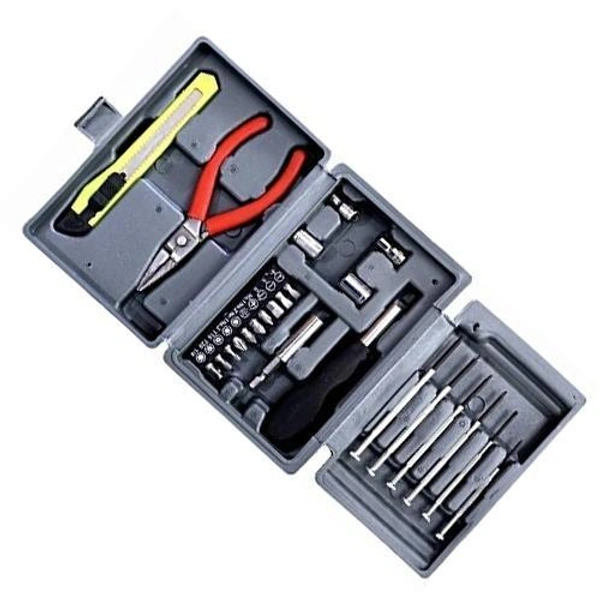 Steel Screw Driver, Cutter and Pliers Set