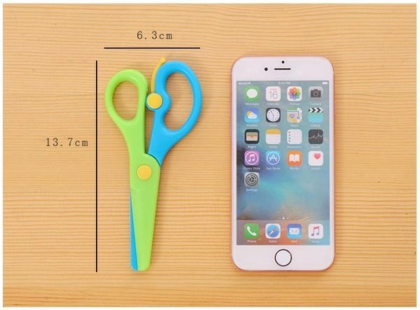 (Stock Out) Kids Handmade Plastic Safety Scissors Safety Scissors