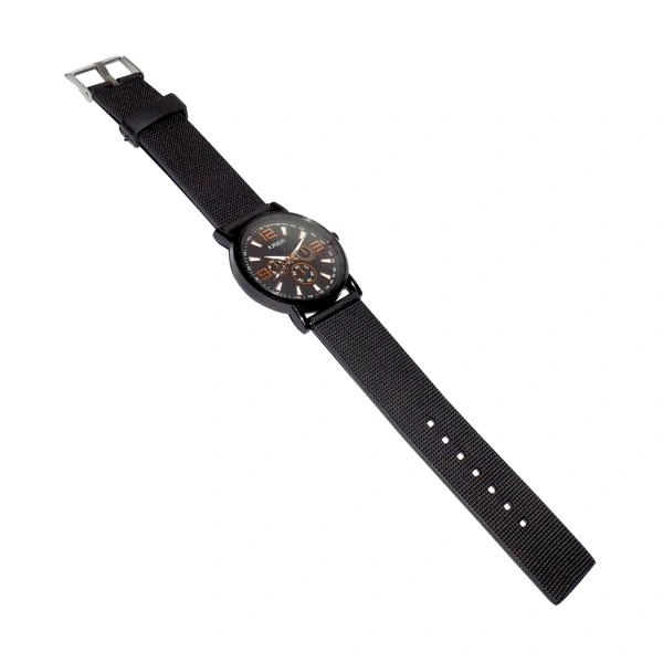 1817 Unique & Premium Analogue Stylish Watch With Silicon Wrist Band