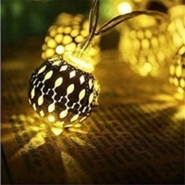 Metal Ball LED Lights (16 Lamp Light)