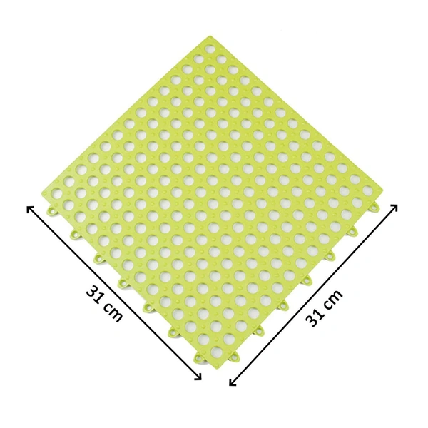 Bath Anti Slip Mat Used while bathing and toilet purposes to avoid slippery floor surfaces