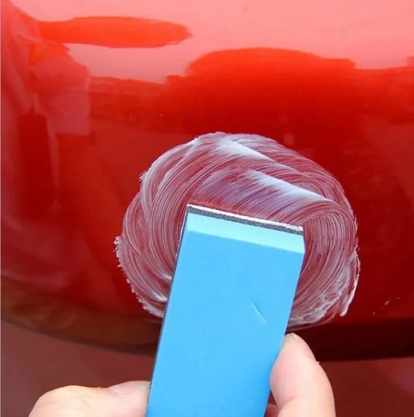 CAR SCRATCHES REPAIR KIT