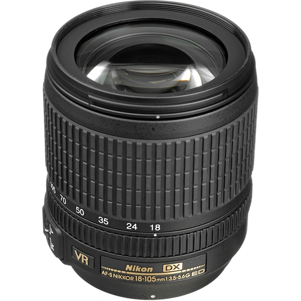 NIKON 18-105 MM