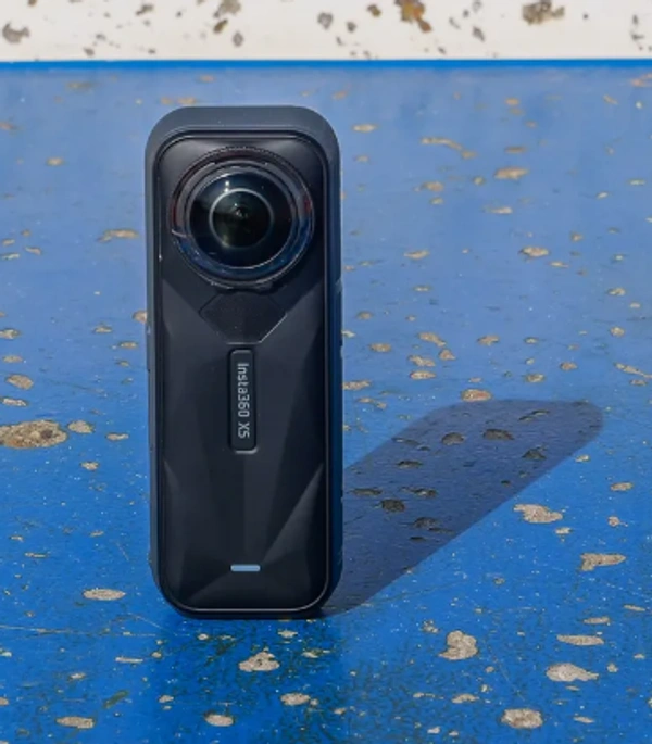 Insta 360 X5 