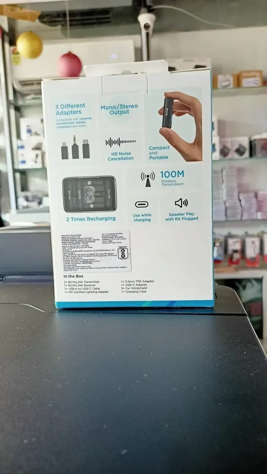 BOYA BOYALINK - Microfono lavalier wireless A2 per iPhone/Android/fotocamera Vlogging, sistema all-in-one con doppio microfono e ingressi Lightning e USB -C per smartphone/DSLR YouTube Facebook Live