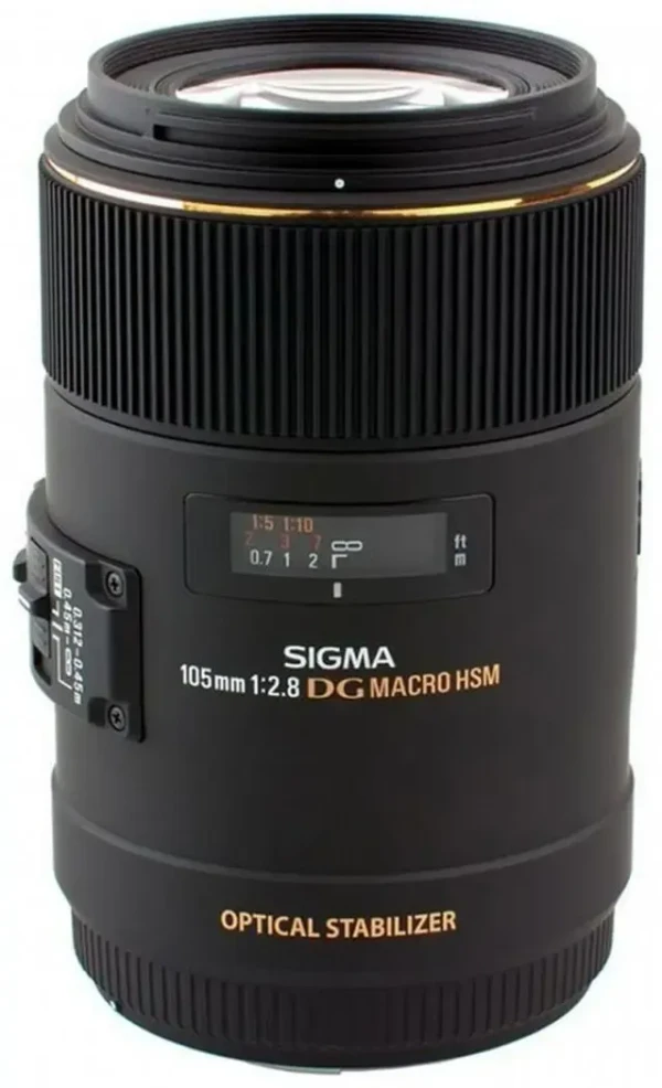 SIGMA 105 MM 2.8 LENS