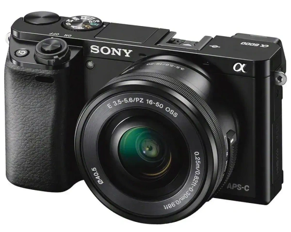 SONY 6000 WITH 16-50 LENS