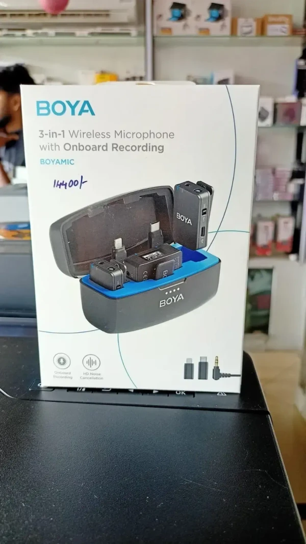 BOYA 3 IN 1 WIRELESS MICHROPHONE WITH ONBOARD RECORDING