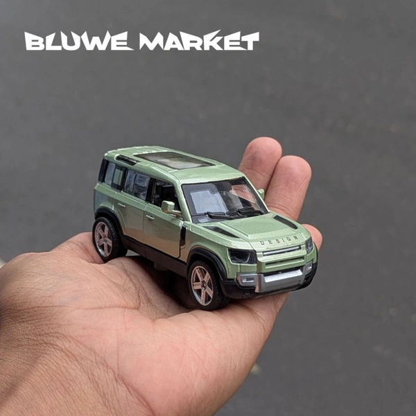 Defender 1/43 Metal Scale Diecast Car 