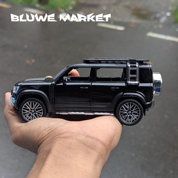 Defender Full Black 1/32 Premium Scale Diecast Car  