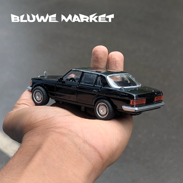 Mercedes Benz W123 1/36 Metal Diecast Car - Black
