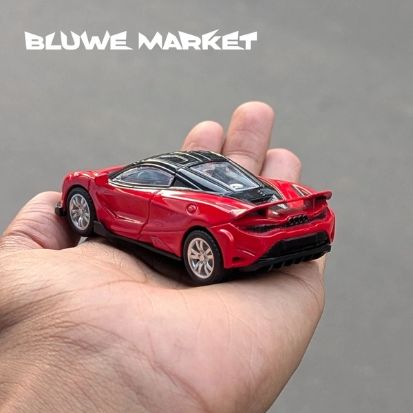 McLaren 720S 1/43 Scale Diecast Car - Red