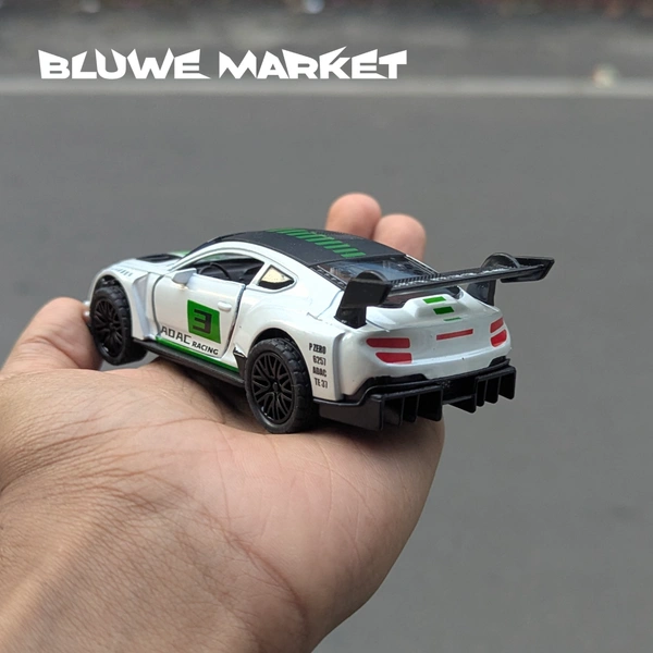 Bentley Continental GT 1/36 Scale Metal Car 
