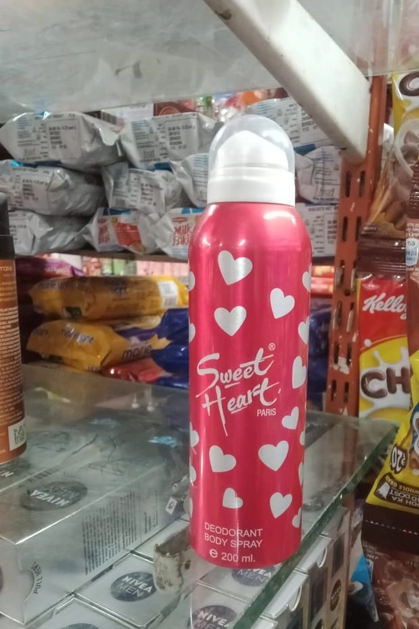 SWEET HEART PARIS