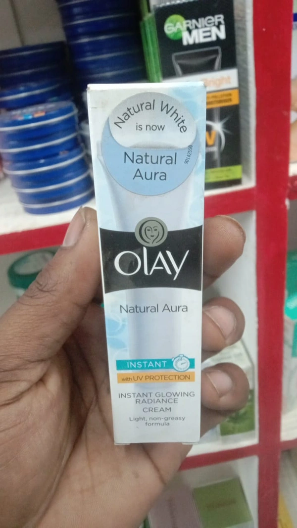 Olay Natural Aura - 10/24