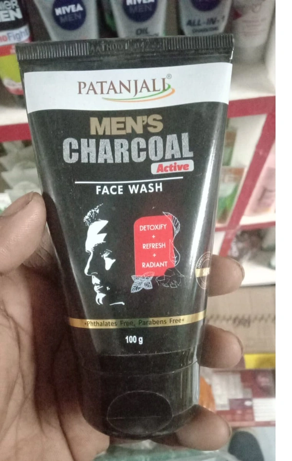 patanjali man's Charcoal face wash 100g