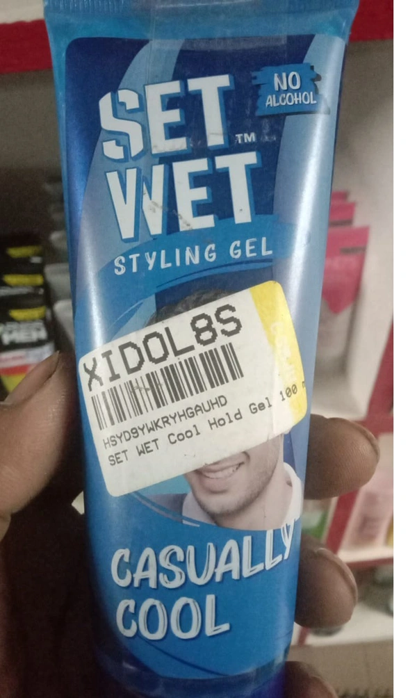 Set Wet Styling hair gel 100ml
