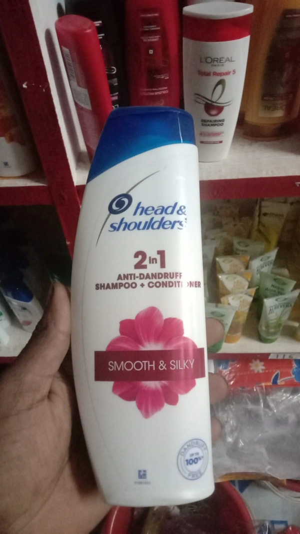 head& shoulders 2in1 anti-dandruff shampoo+conditioner  Smooth &silky - 340ml