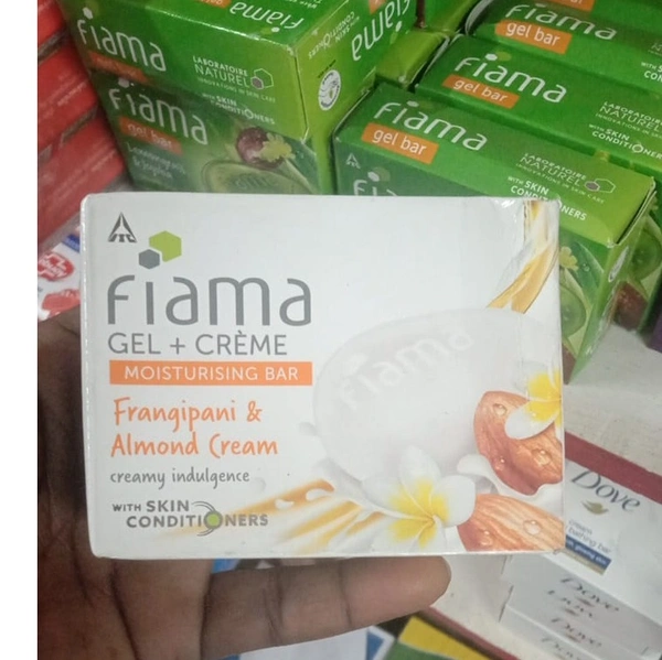 FIAMA   GEL +CREAM BAR 125G