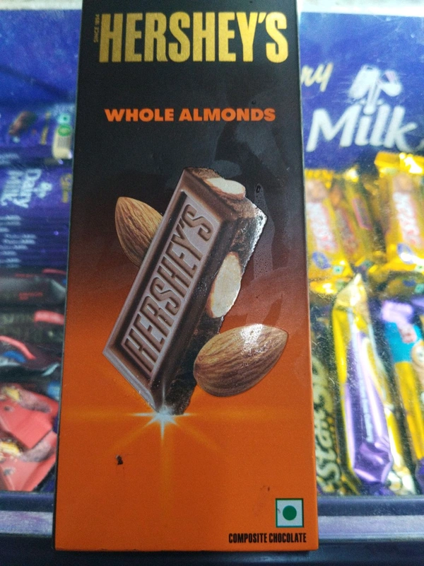 HERSHEY, S WHOLE ALMONDS 100g