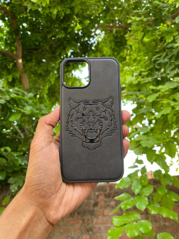 Generic  I Phone Embossed Stylish Premium Case For 11 To 16 Series - 16 Pro Max