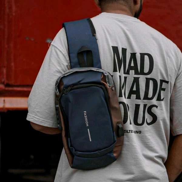 Anti Theft Crossbody Sling Bag ,Waterproof Chest Daypack With USB Charging, Black, One Size, Locomotive Style