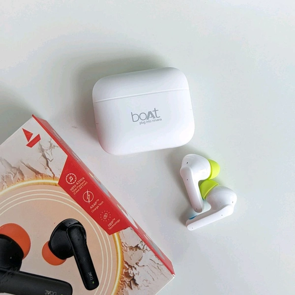 Bluetooth Truly Wireless In Ear Earbuds With Mic