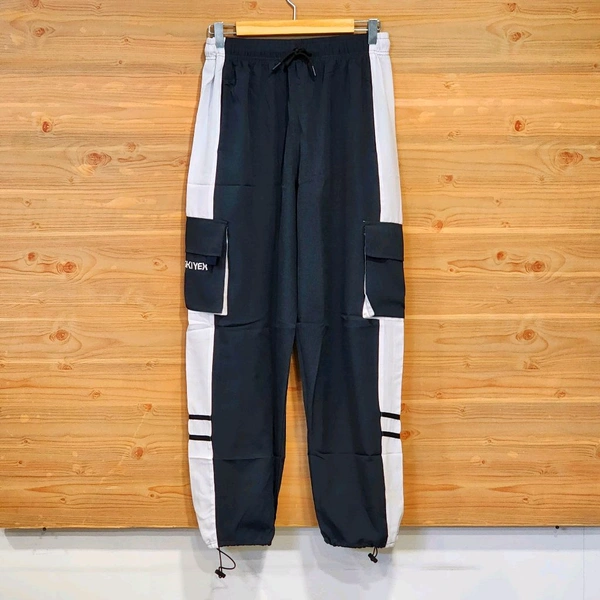 Skiyex Trending cargo pants are a versatile and practical choice for casual wear.