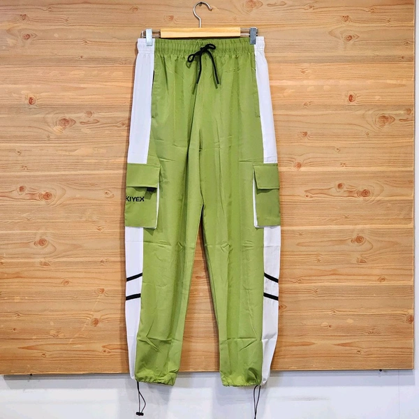 Skiyex Trending cargo pants are a versatile and practical choice for casual wear.