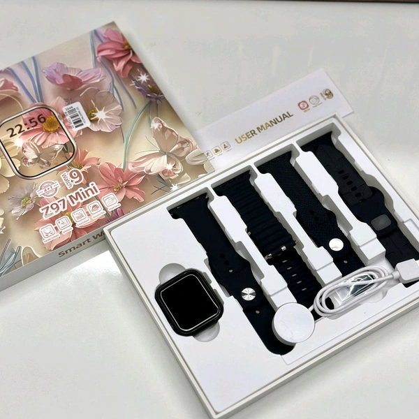New High Cost-Performance Z97 mini 4 Sets Straps Lady Smart Watch