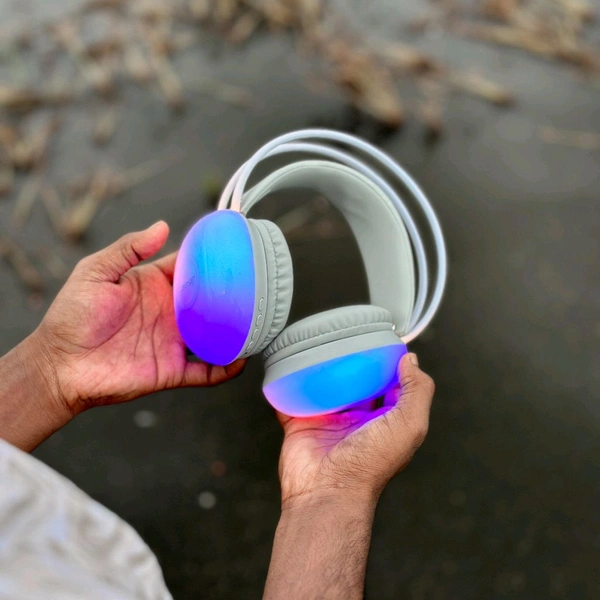 Presenting You All, New Rgb Colour Headphones, Multi colour led light inbuilt headphones heavy Quality top look for Gaming and night clubs / party