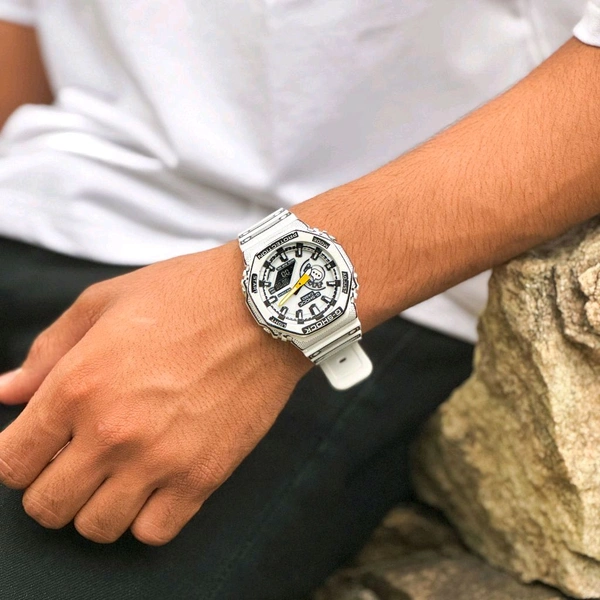 Analog And Digital Manga Edition Classic Top Quality Watch | Day Chronograph, AutoLight, World Time with Automatic Reset - SRG1