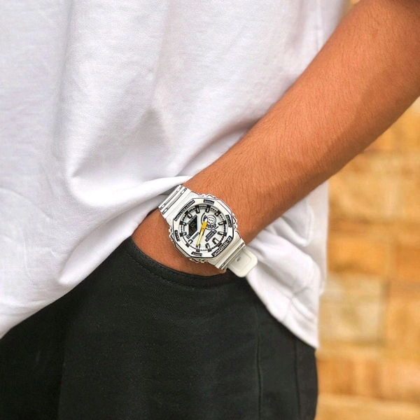Analog And Digital Manga Edition Classic Top Quality Watch | Day Chronograph, AutoLight, World Time with Automatic Reset - SRG1