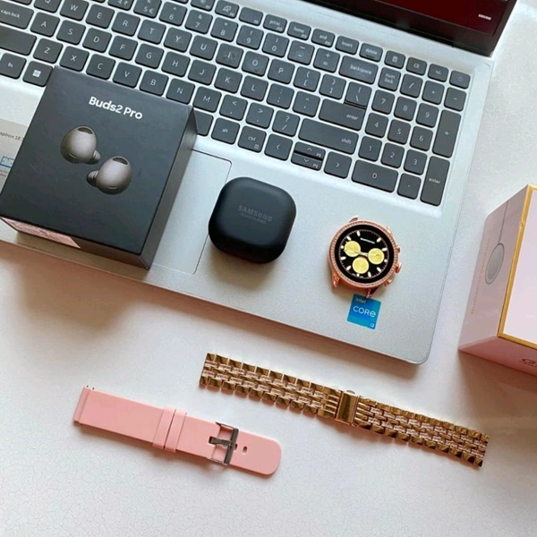 Most Awaited Budget Combo | Gen 9 Smartwatch With Buds 2 Pro | Best Quality Products