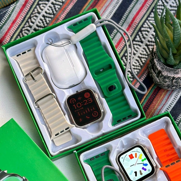 Most Awaited Gift Box Box | Series 8 Ultra 45 MM With 2 Straps And Wireless Earbud