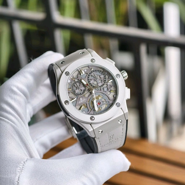 Analog High Quality Quartz Movement Collection With High Quality Strap Best finishing Body & Case