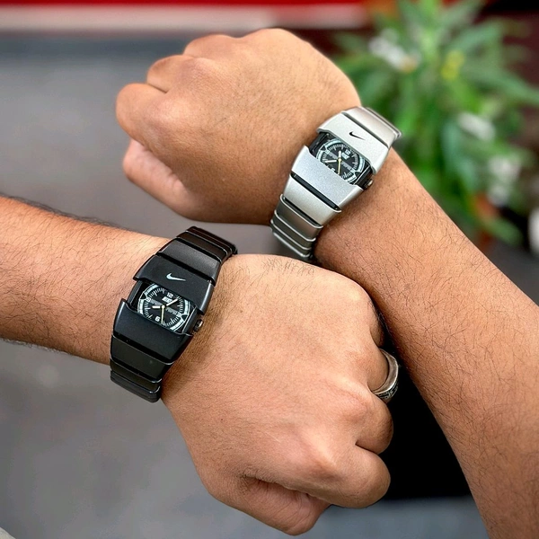 Futuristic Minimal Dial Watch | Unique Design