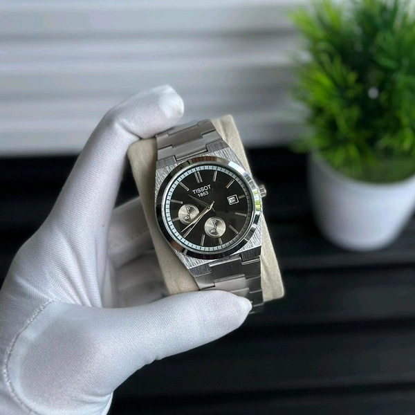 Most Demanded Analog Quartz Movement Watch With High Quality Strap Best finishing Body & Case