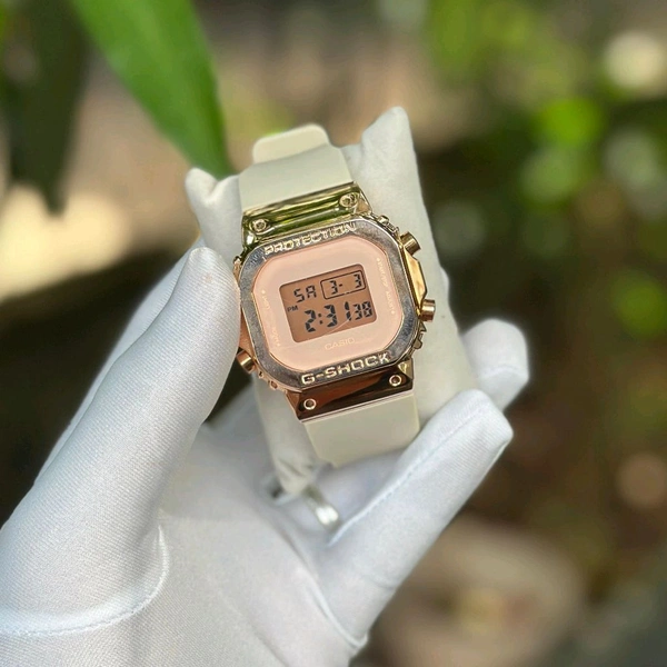 Most Demanded Digital High Quality Watch With High Quality Strap Best finishing Body & Case 