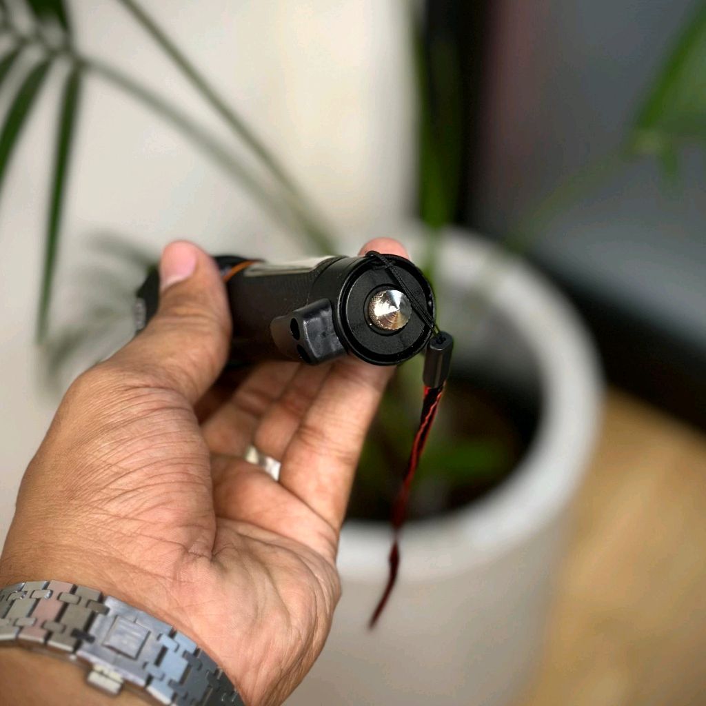 MZ M987 Multi-Functional Car Flashlight | 80W+30W COB LED