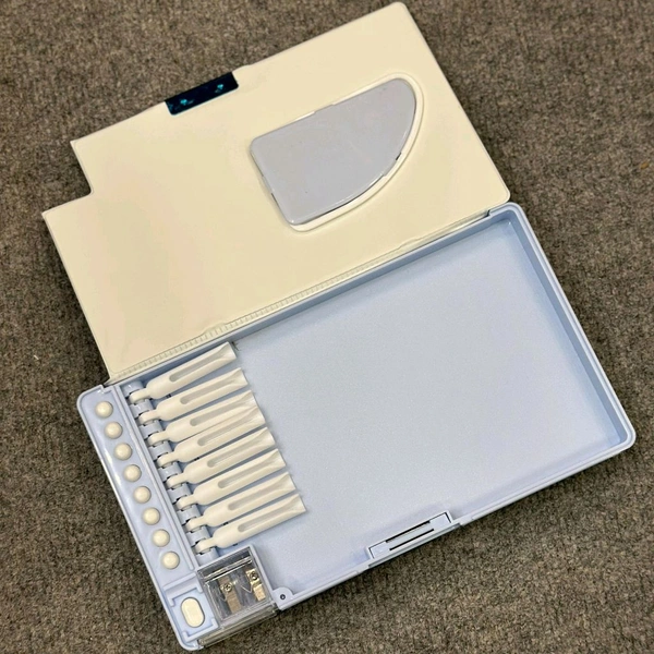 Space Adventure Multi-Functional Pencil Box
Perfect for school, gifting, and everyday organization! - Moon Explorer