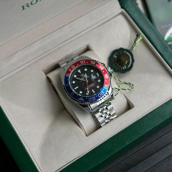 Most Demanded Analog Watch With High Quality Strap Best finishing Body & Case